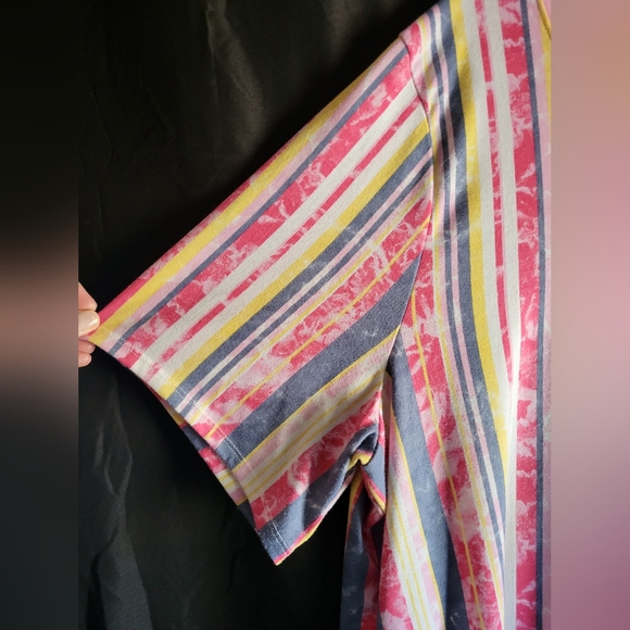 LuLaRoe Iris 2XL - Picture 3 of 6